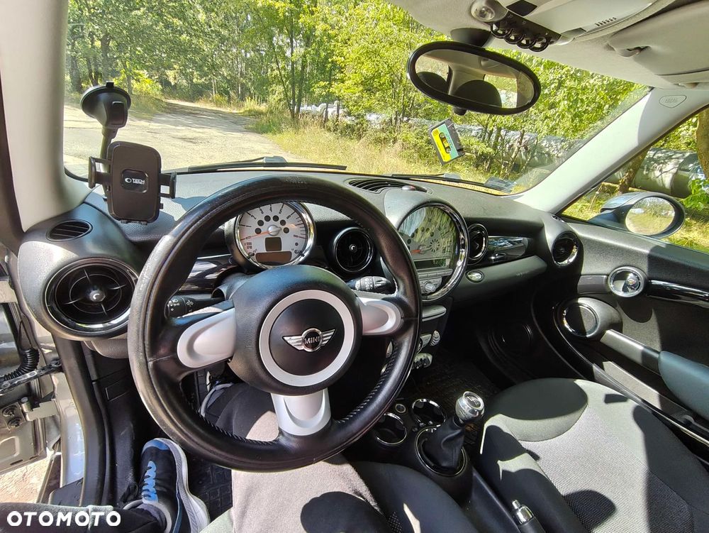 MINI ONE - 12