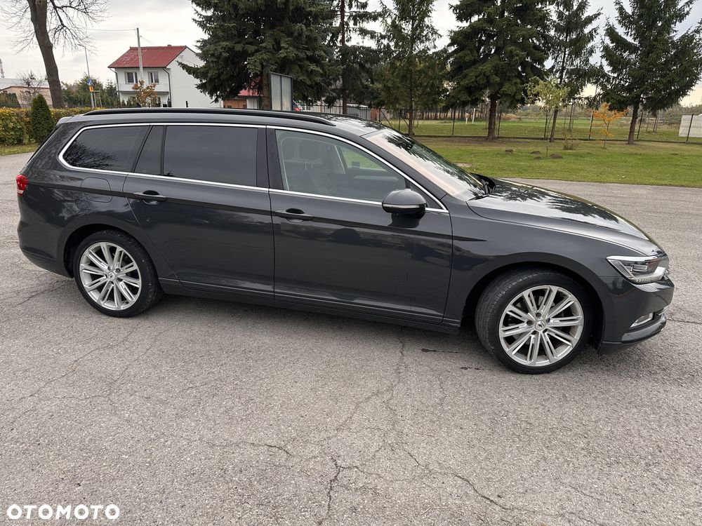 Volkswagen Passat - 4