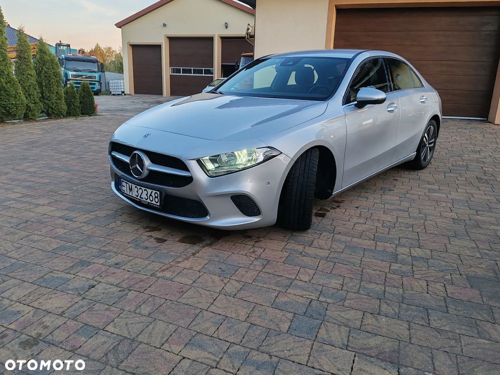 Mercedes-Benz Klasa A 180 d Edition 1 7G-DCT - 6