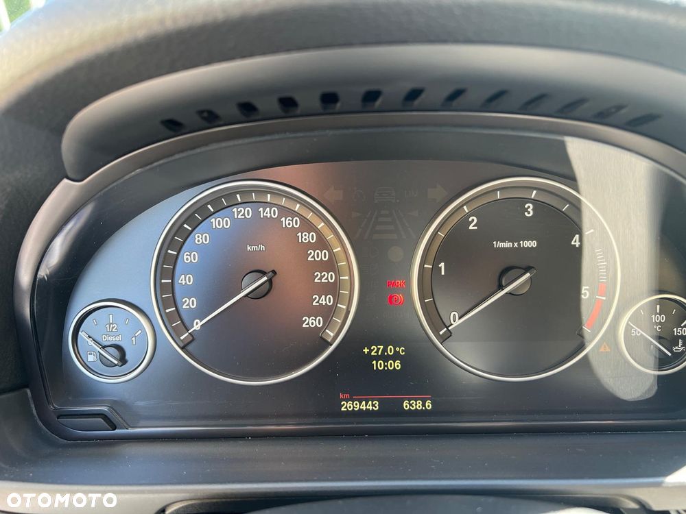 BMW Seria 5 520d - 7