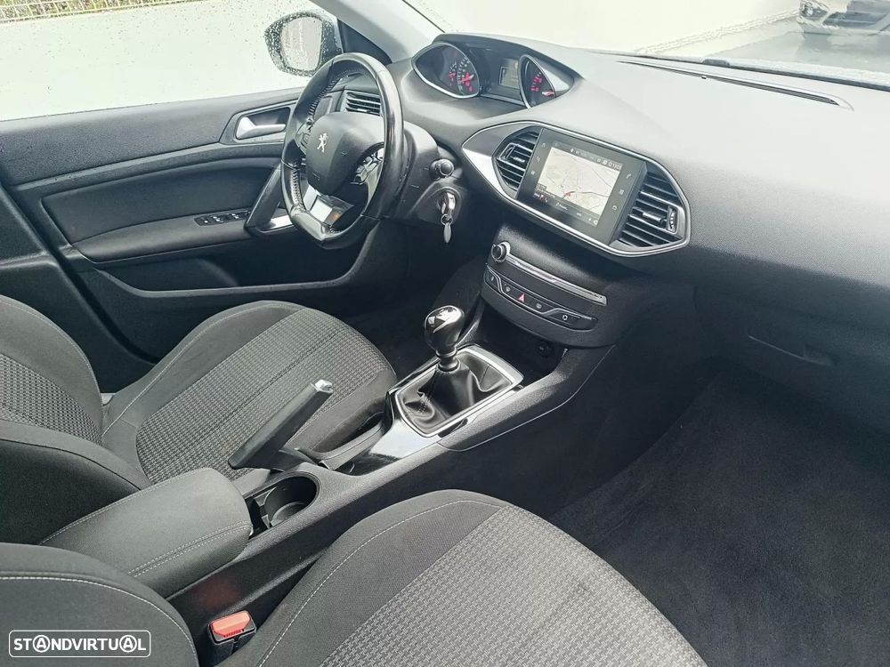 Peugeot 308 1.5 BlueHDi Active - 27