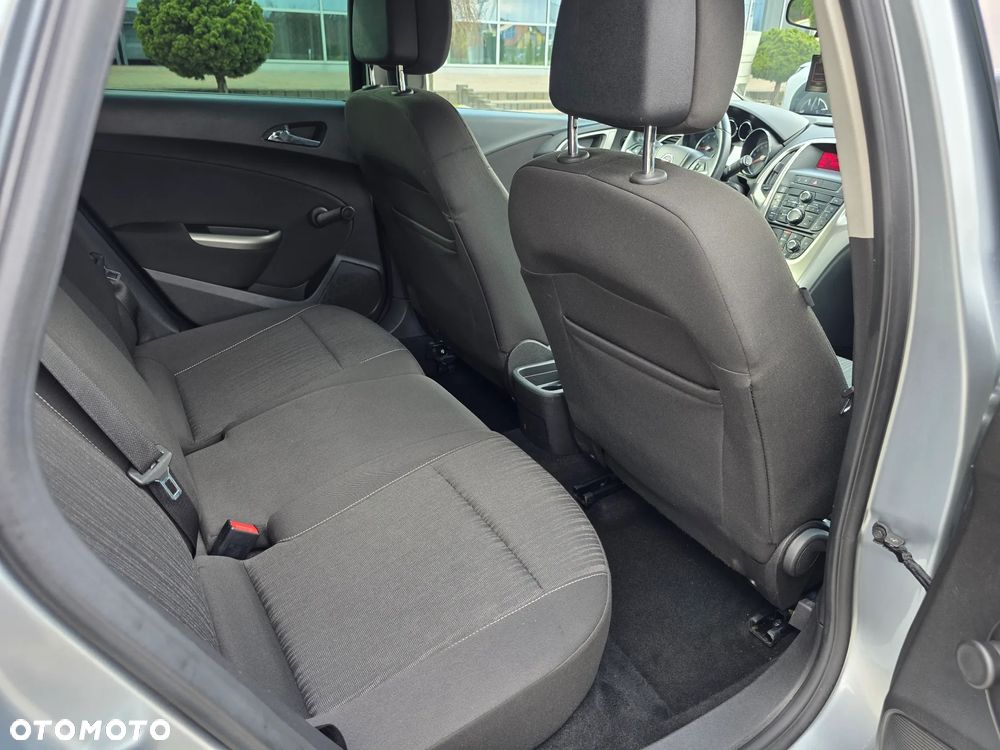 Opel Astra 1.4 T Cosmo - 19