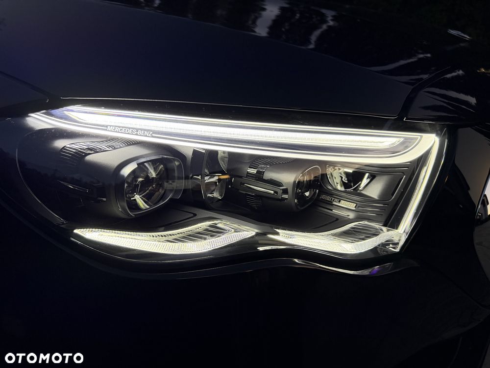 Mercedes-Benz Klasa E 220 d 4-Matic AMG - 39
