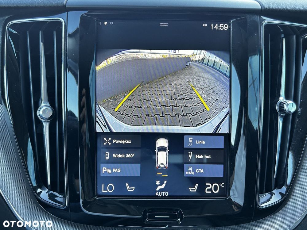 Volvo XC 60 - 31
