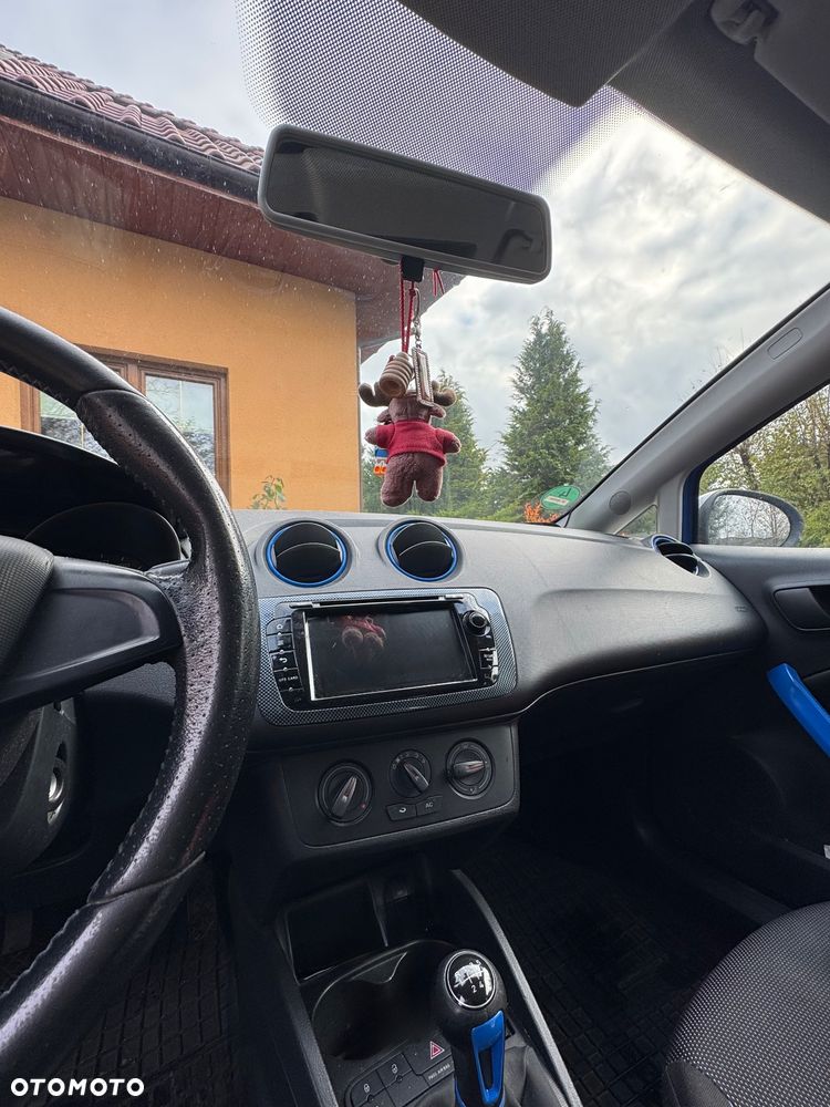 Seat Ibiza SC 1.6 16V Sport - 14