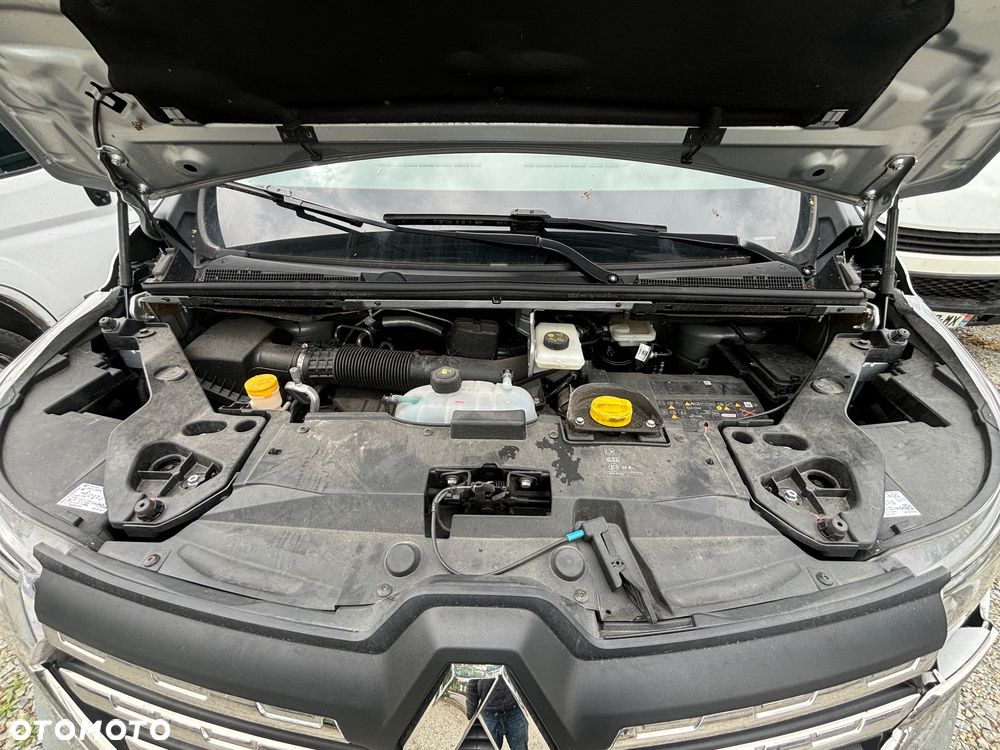 Renault Trafic - 9