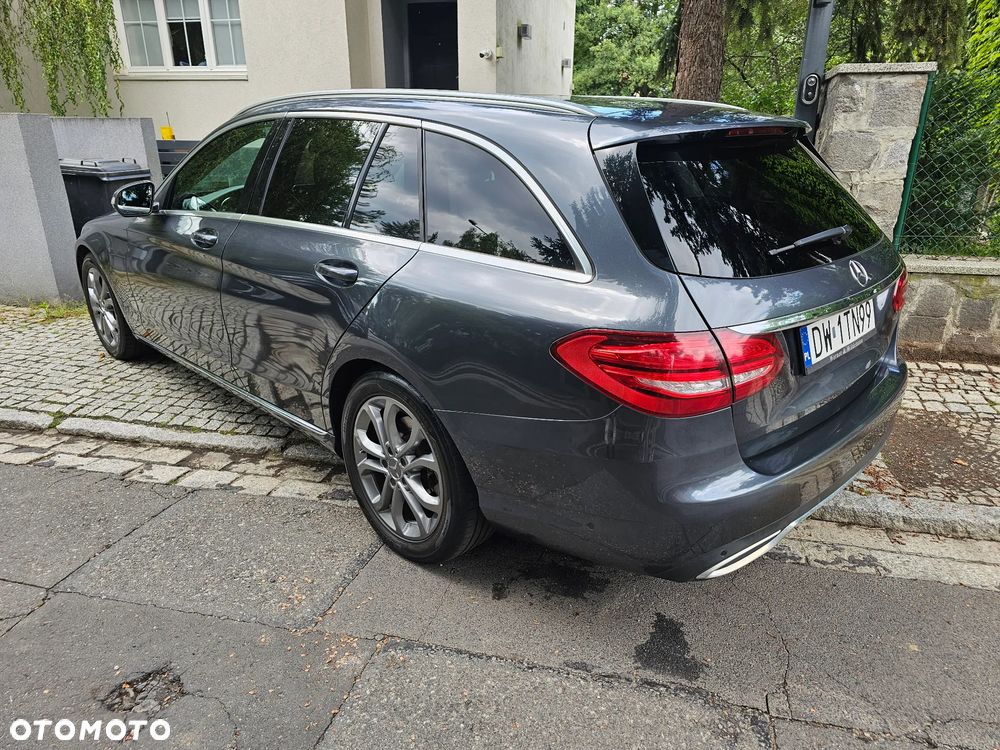 Mercedes-Benz Klasa C 220 (BlueTEC) d 7G-TRONIC Avantgarde - 4