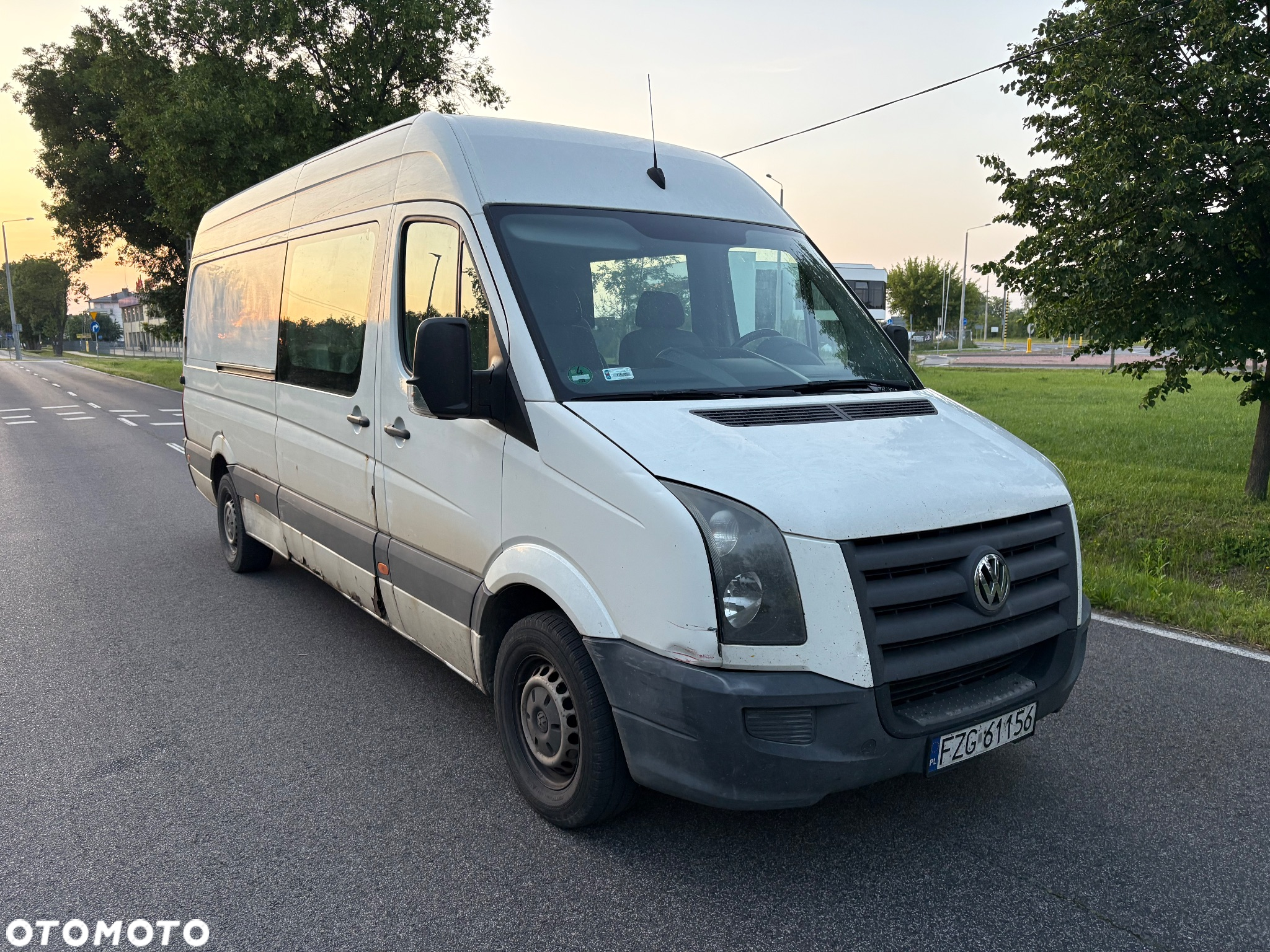 Volkswagen Crafter - 2