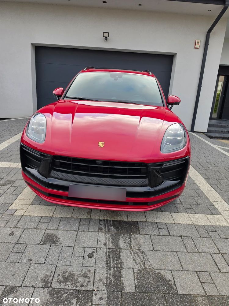 Porsche Macan T - 1