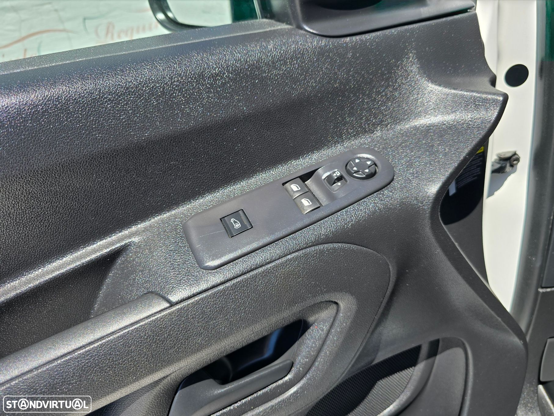 Citroën Berlingo 1.6 BlueHDi L1 Club 3L - 29