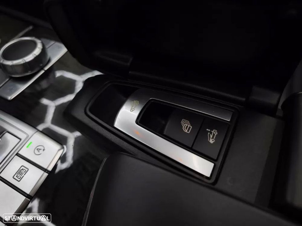 Mercedes-Benz SL 400 9G-TRONIC designo edition - 44