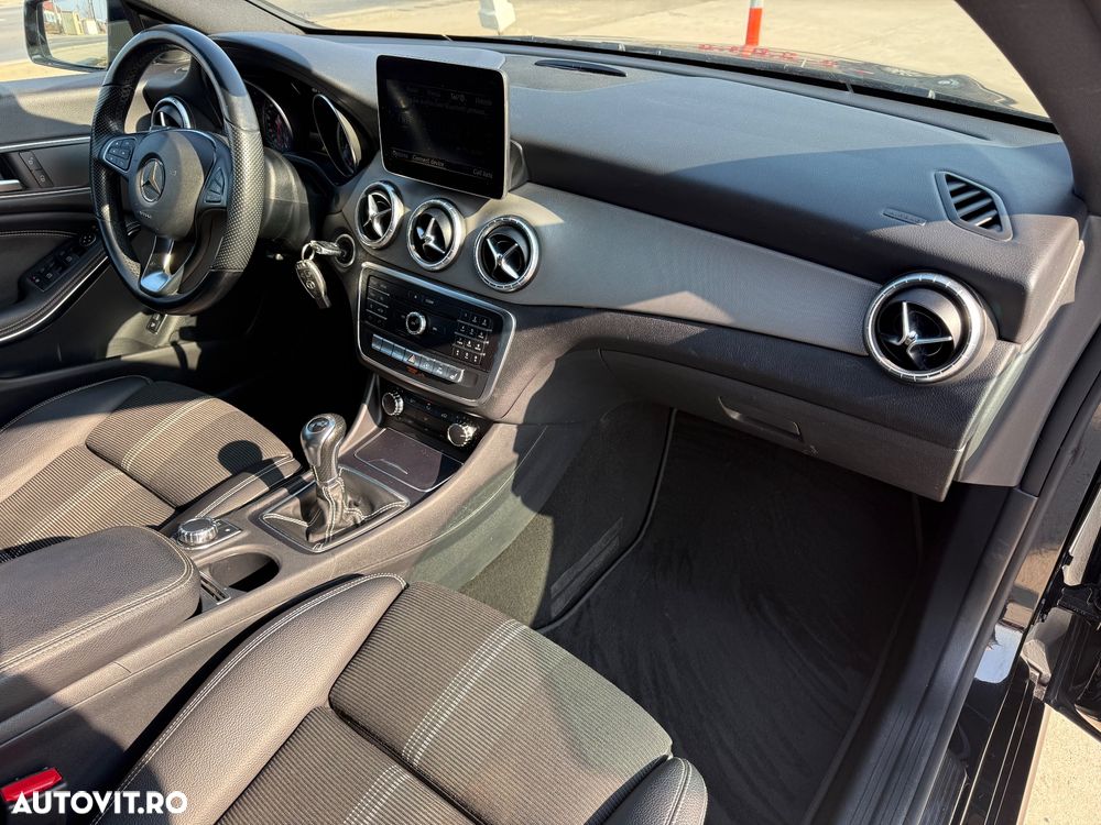 Mercedes-Benz CLA - 26