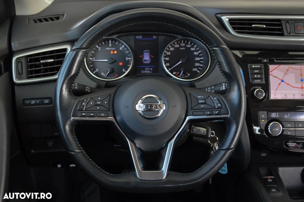 Nissan Qashqai 1.5D 114CP 2WD N-Connecta - 27