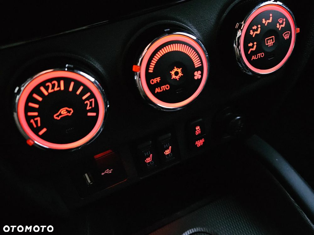 Mitsubishi ASX 1.6 ClearTec 2WD Diamant Edition - 32