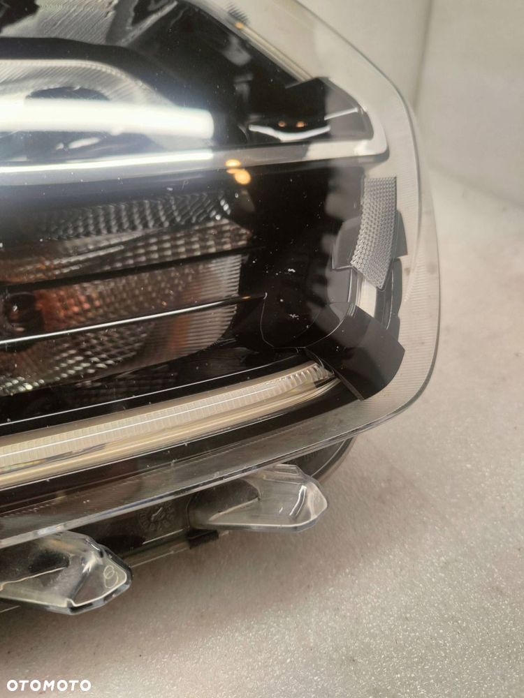 dacia duster ii 2018 przód strona prawa lampa przednia - 4