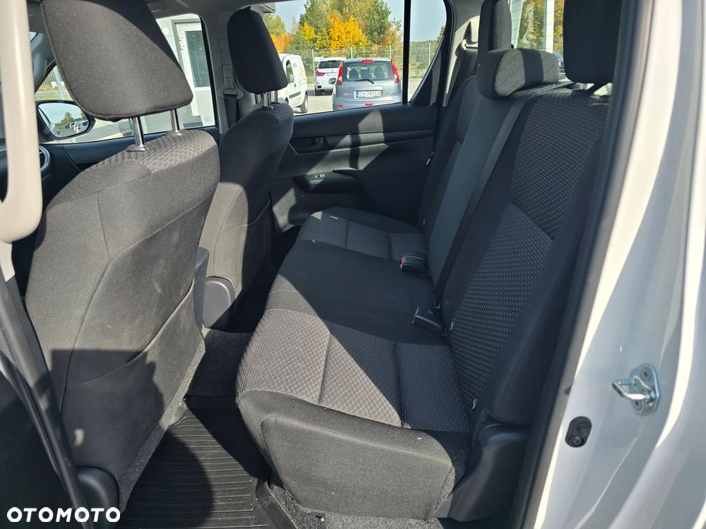 Toyota Hilux 2.4 D-4D Double Cab DL 4x4 - 20