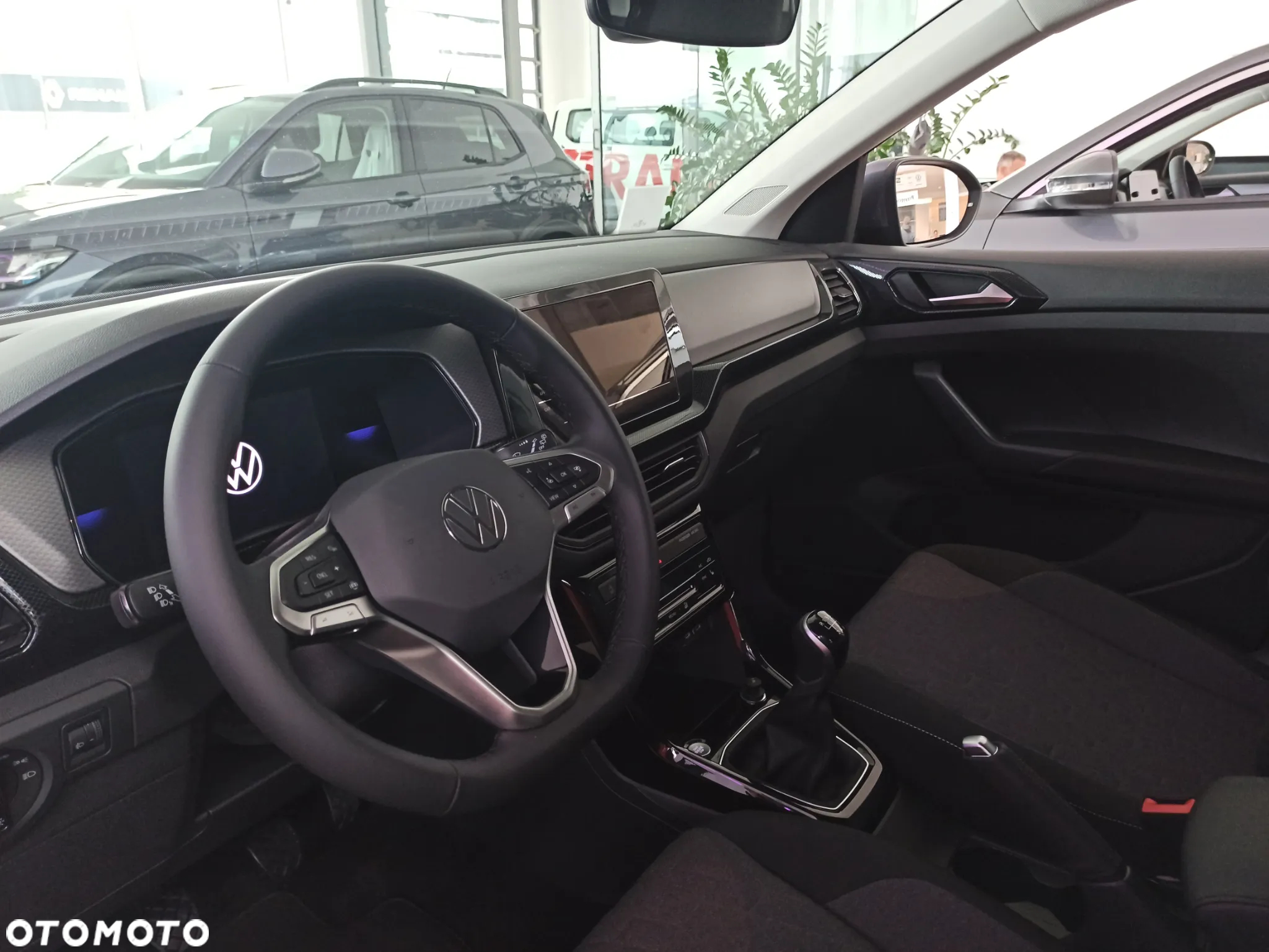 Volkswagen T-Cross 1.0 TSI Life Plus - 10