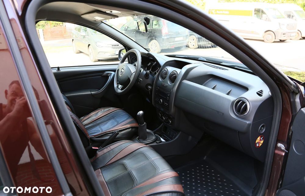 Dacia Duster 1.6 SCe S&S - 17