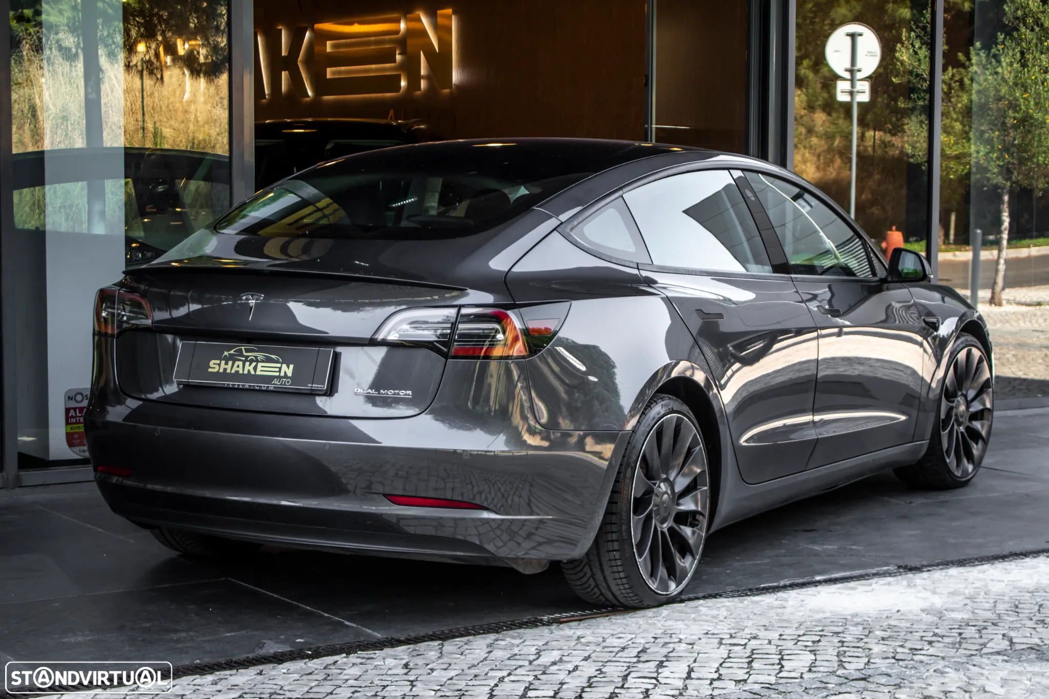 Tesla Model 3 Performance Dual Motor AWD - 4