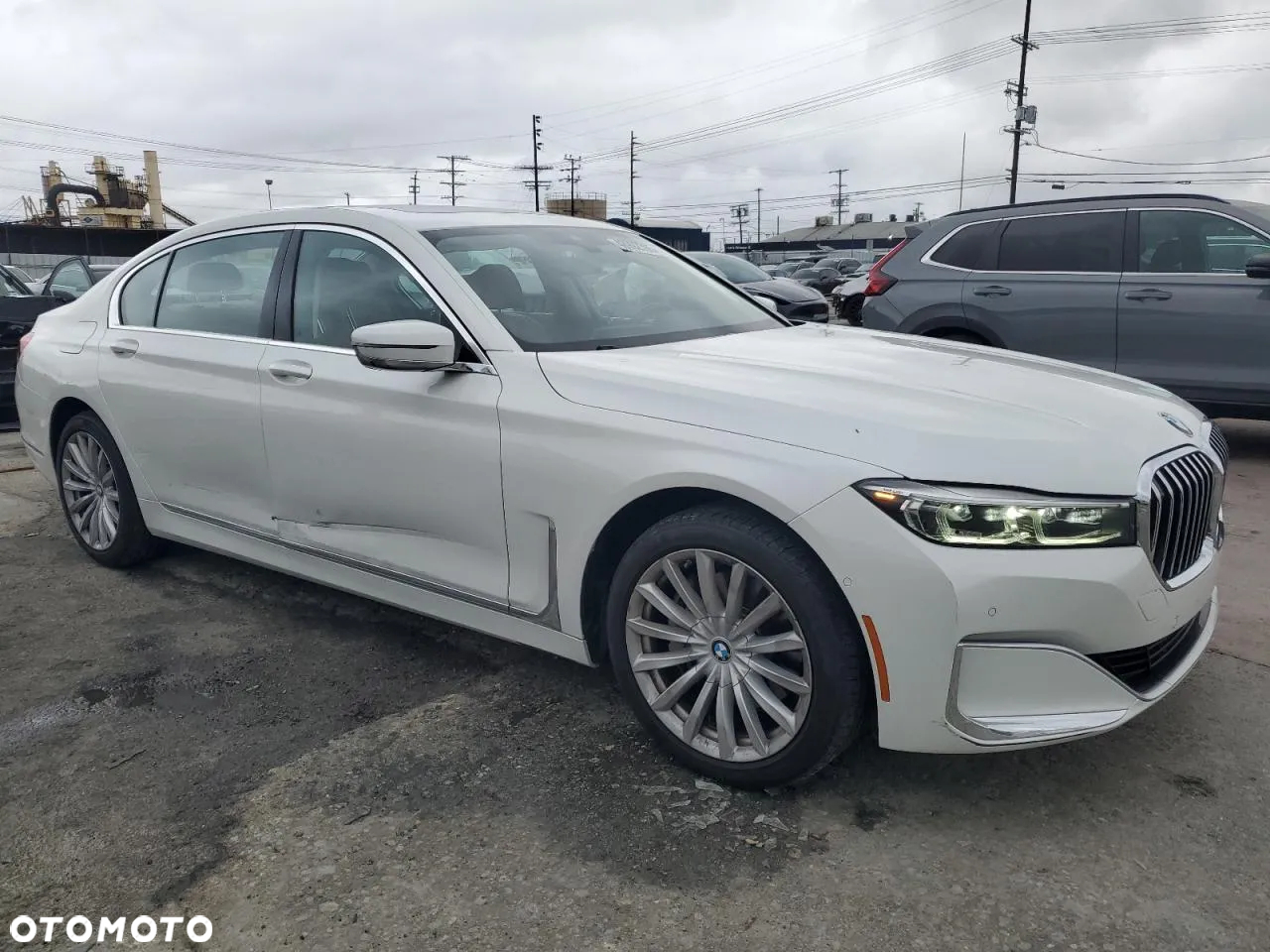 BMW Seria 7 740i - 4