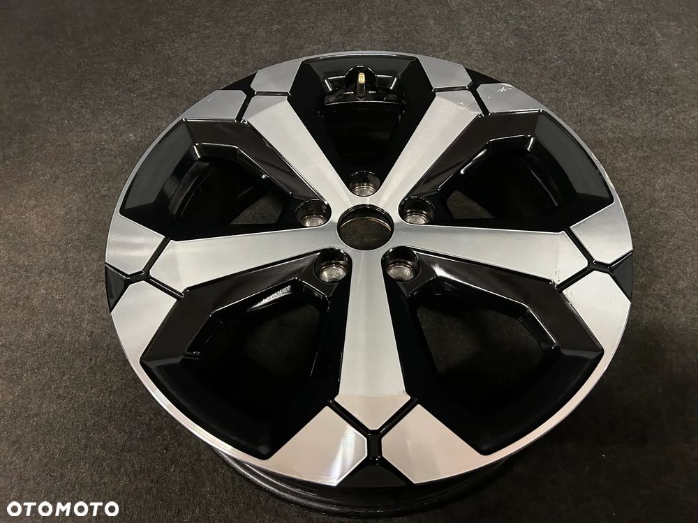 Alufelga Dacia Duster III 18 cali 5x114,3 1szt. 403000722R - 2