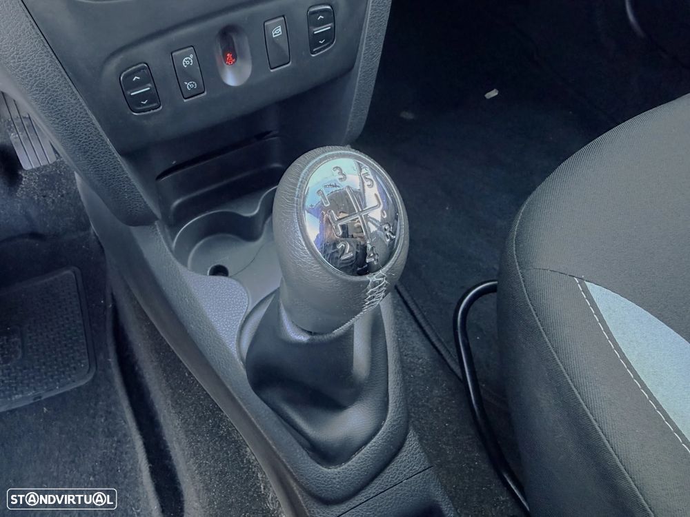 Dacia Sandero 1.5 dCi Stepway - 38