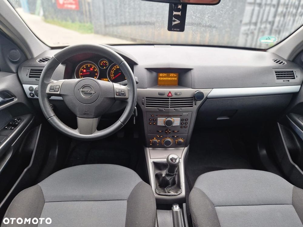 Opel Astra - 30