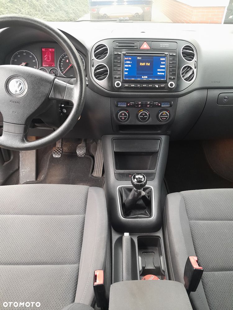 Volkswagen Golf Plus 2.0 FSI Comfortline - 6