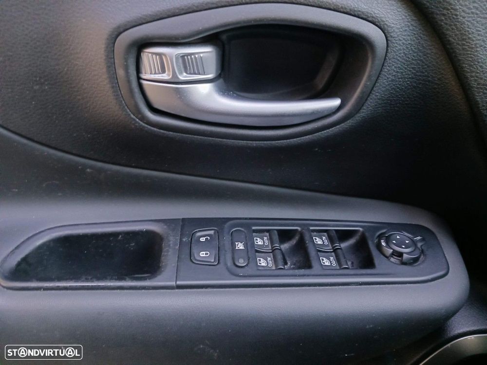 Jeep Renegade 1.6 MJD Limited - 24