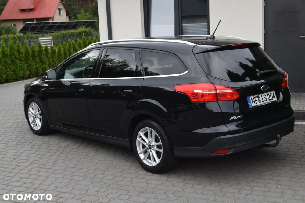 Ford Focus 1.0 EcoBoost Titanium Business - 11