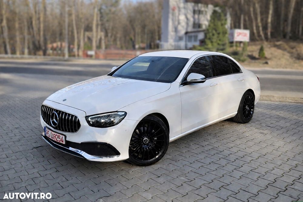 Mercedes-Benz E 220 d 9G-TRONIC Night Edition - 1