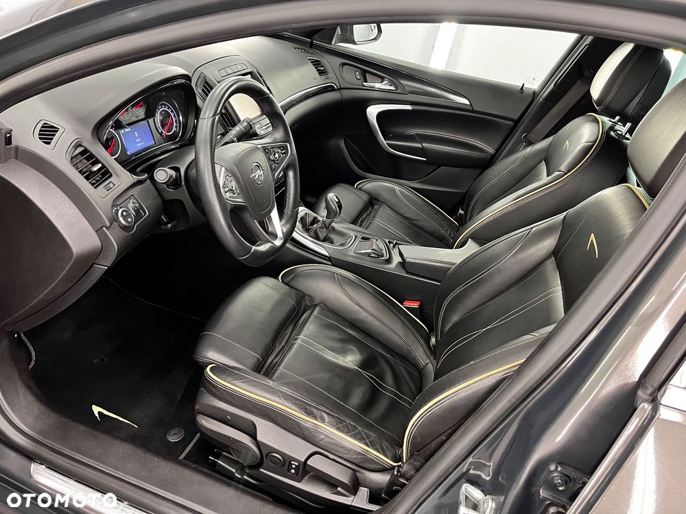 Opel Insignia 2.0 CDTI Cosmo 4x4 S&S - 22