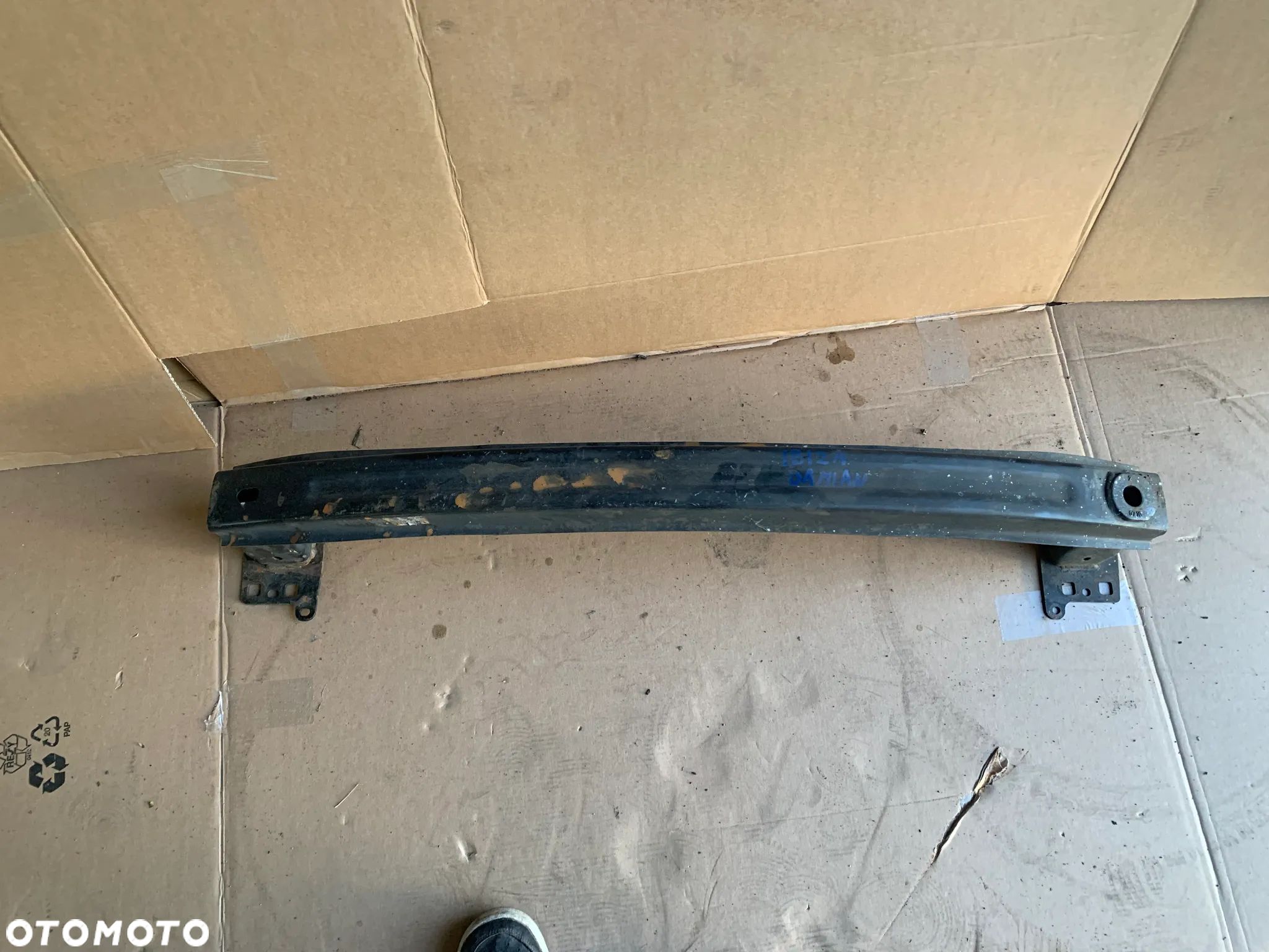 Belka wzmocnieni zderzaka przód przednia Seat Ibiza 6J 6J0807109A - 1
