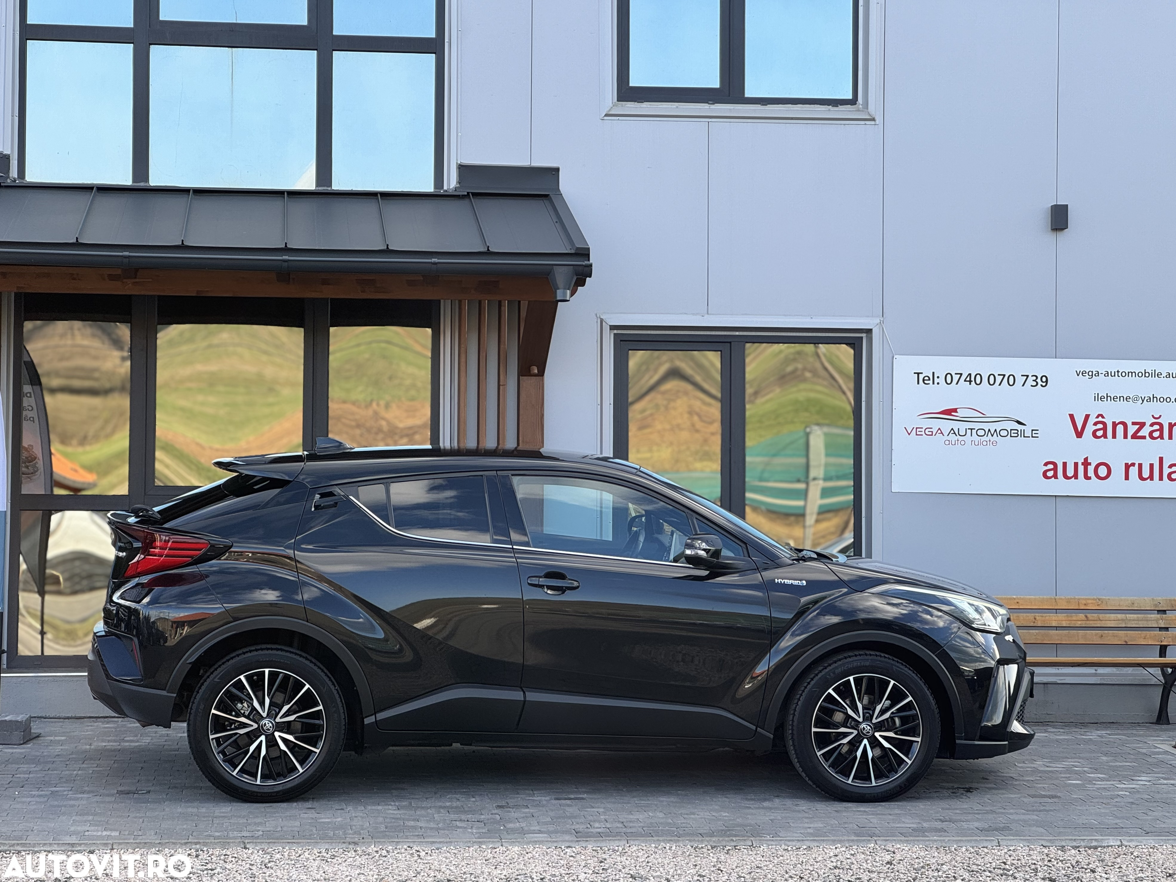 Toyota C-HR 1.8 HSD 122 CP 4x2 CVT Style - 4