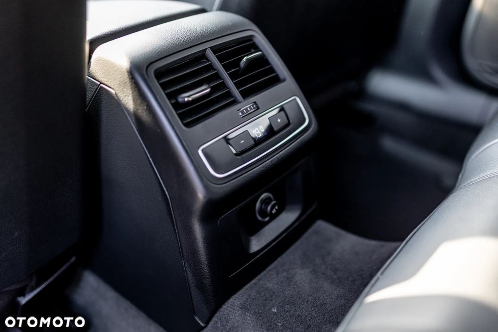 Audi A4 Avant 40 TDI S tronic quattro sport - 18