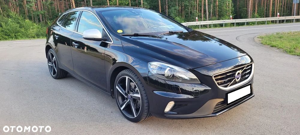 Volvo V40 D4 RDesign - 1