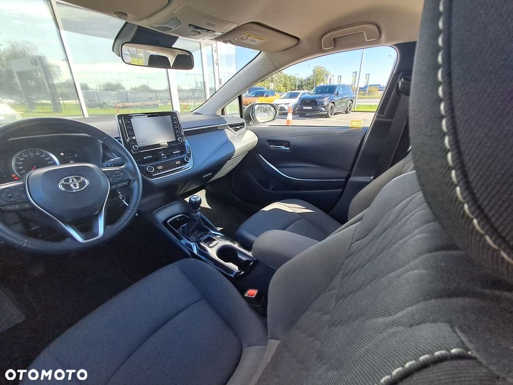 Toyota Corolla - 9