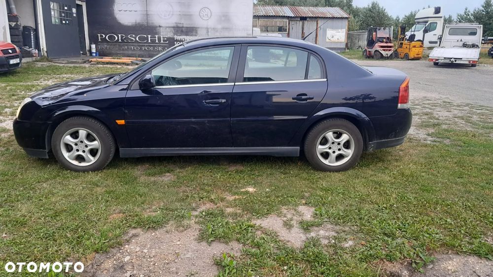 Opel Vectra - 8