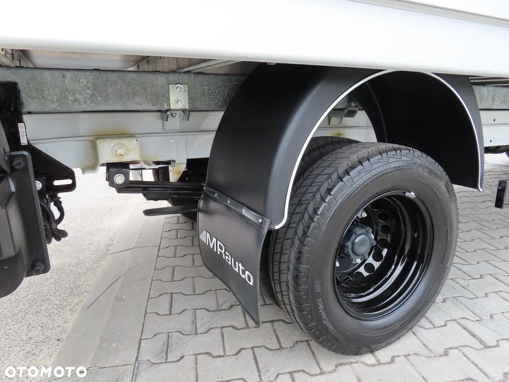 Mercedes-Benz Sprinter 519 CDI 190 KM Firana + Winda Załadowcza 1000 Kg Udźwig Skrzynia 4269 mm Długa 8.E.Palet Rozstaw Osi 4325 mm DMC 3500 Kg Ładowność 763 Kg WZMACNIANY Stan Jak NOWY Gotowy Dostępny OKAZJA - 23