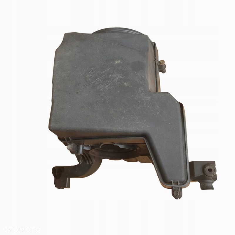 FORD FOCUS MK2 08-11r KOMBI HB LIFT 1.8 TDCI OBUDOWA FILTRA POWIETRZA