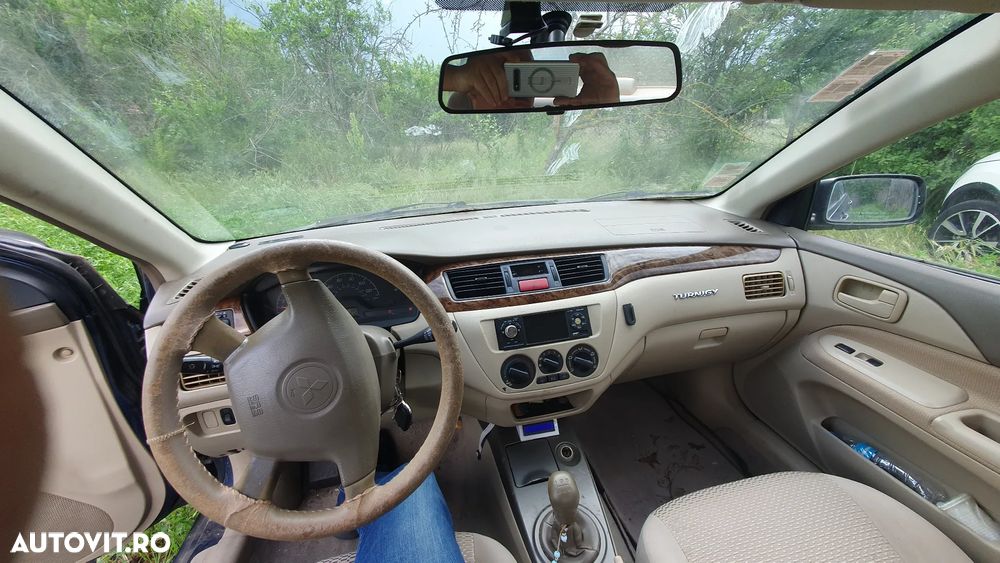 Mitsubishi Lancer 2.0 Comfort - 22