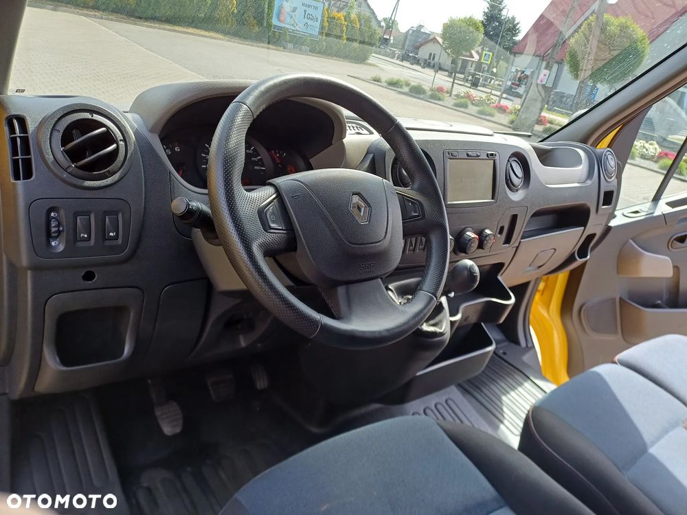 Renault Master - 11