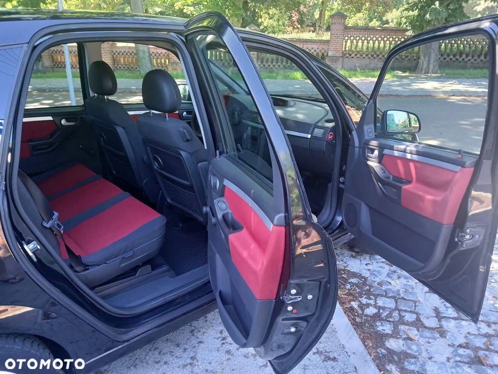 Opel Meriva - 27