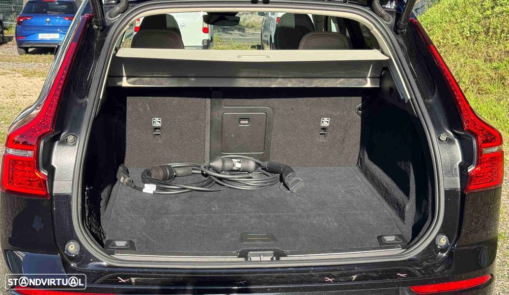Volvo XC 60 2.0 T6 PHEV Plus Bright AWD - 14