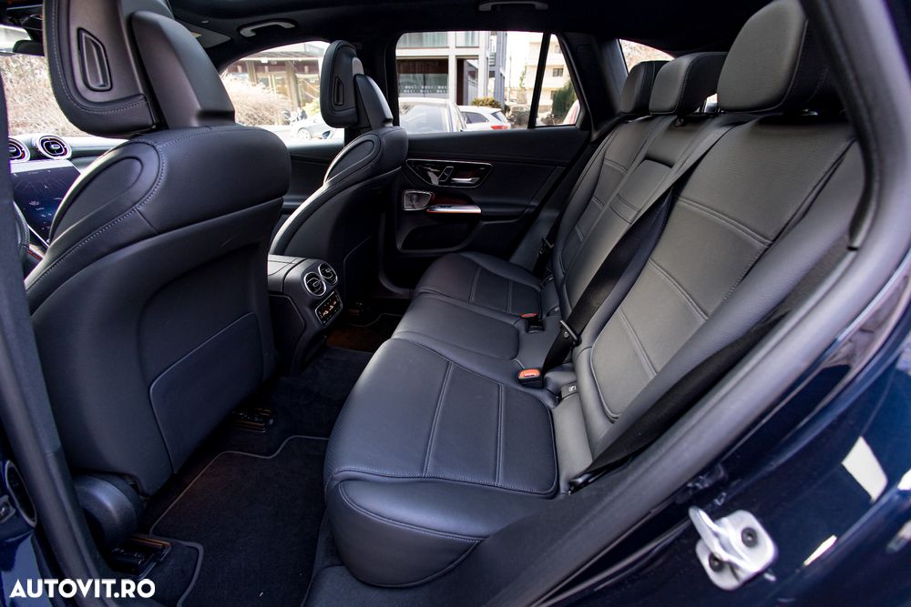 Mercedes-Benz GLC 300 d 4MATIC MHEV - 17