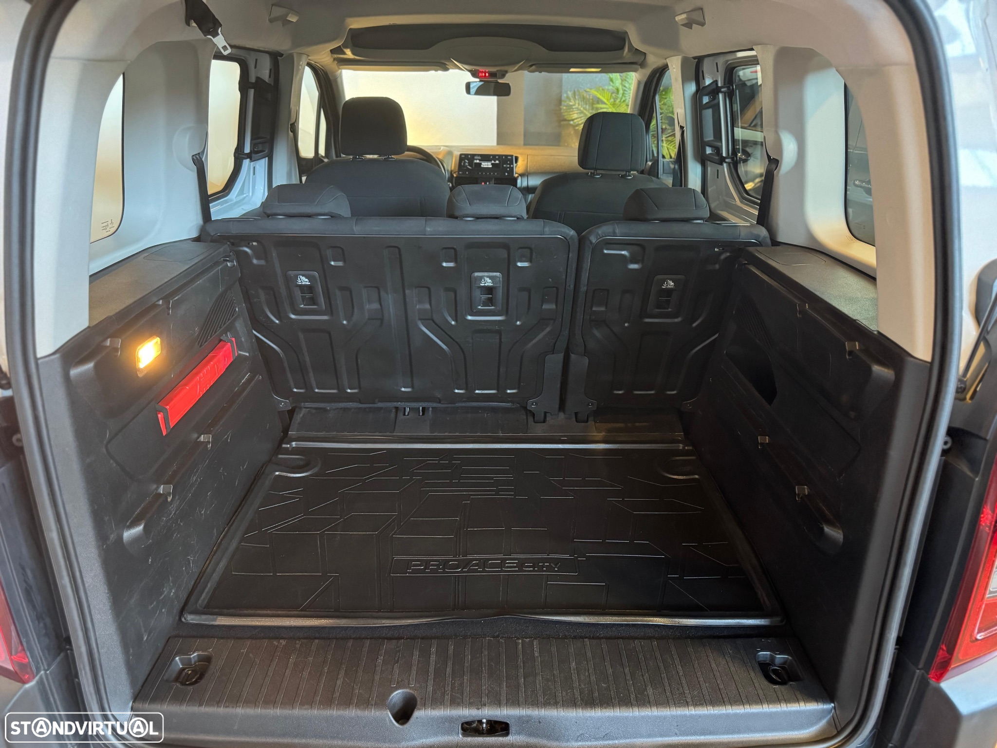 Toyota Proace City Verso 1.5D L1 Comfort - 34