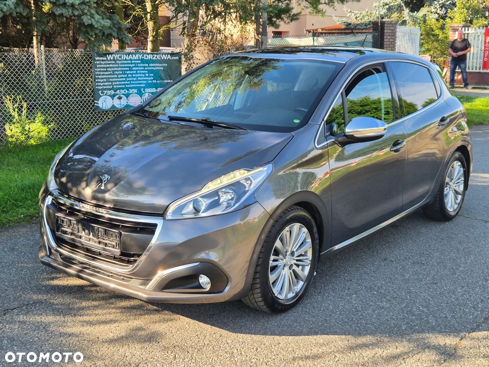 Peugeot 208 1.6 BlueHDi Allure S&S - 2
