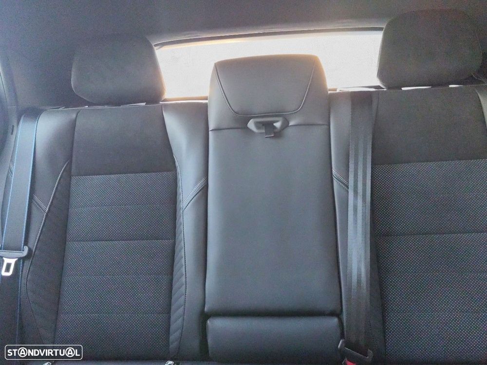 Renault Rafale 1.2 Hyper Hybrid E-Tech Esprit Alpine - 15