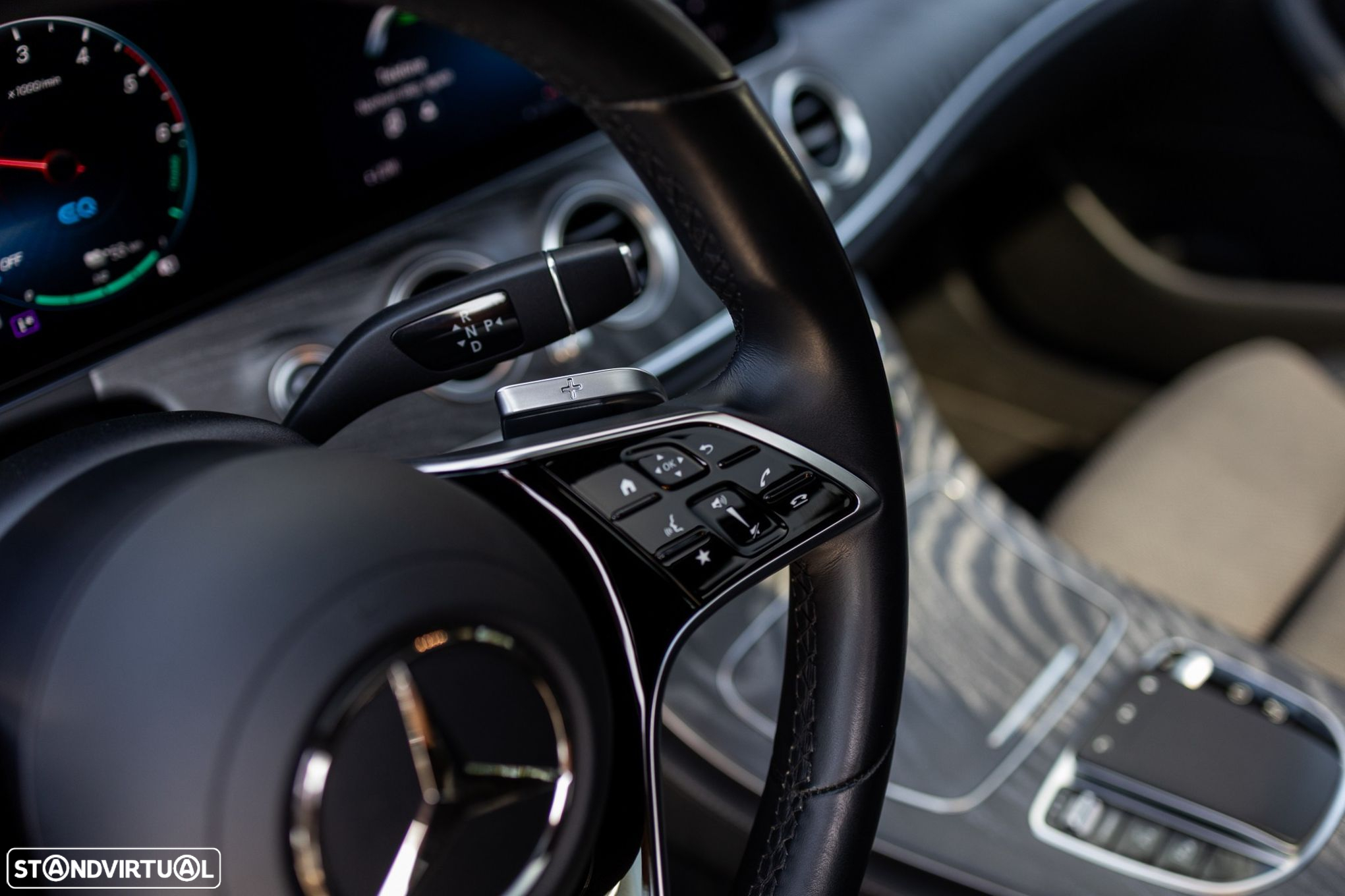 Mercedes-Benz E 300 - 41