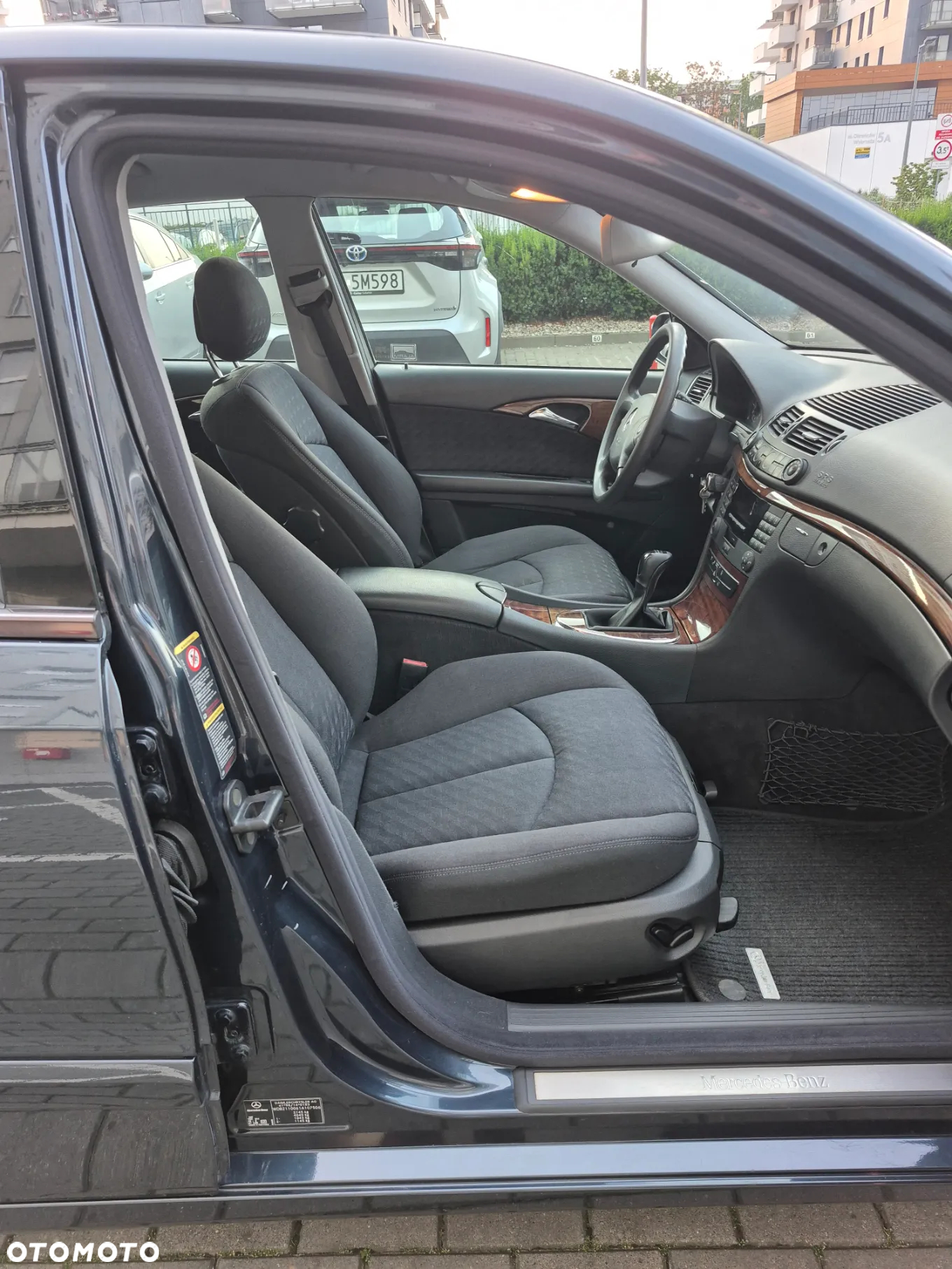 Mercedes-Benz Klasa E 220 CDI Classic - 14